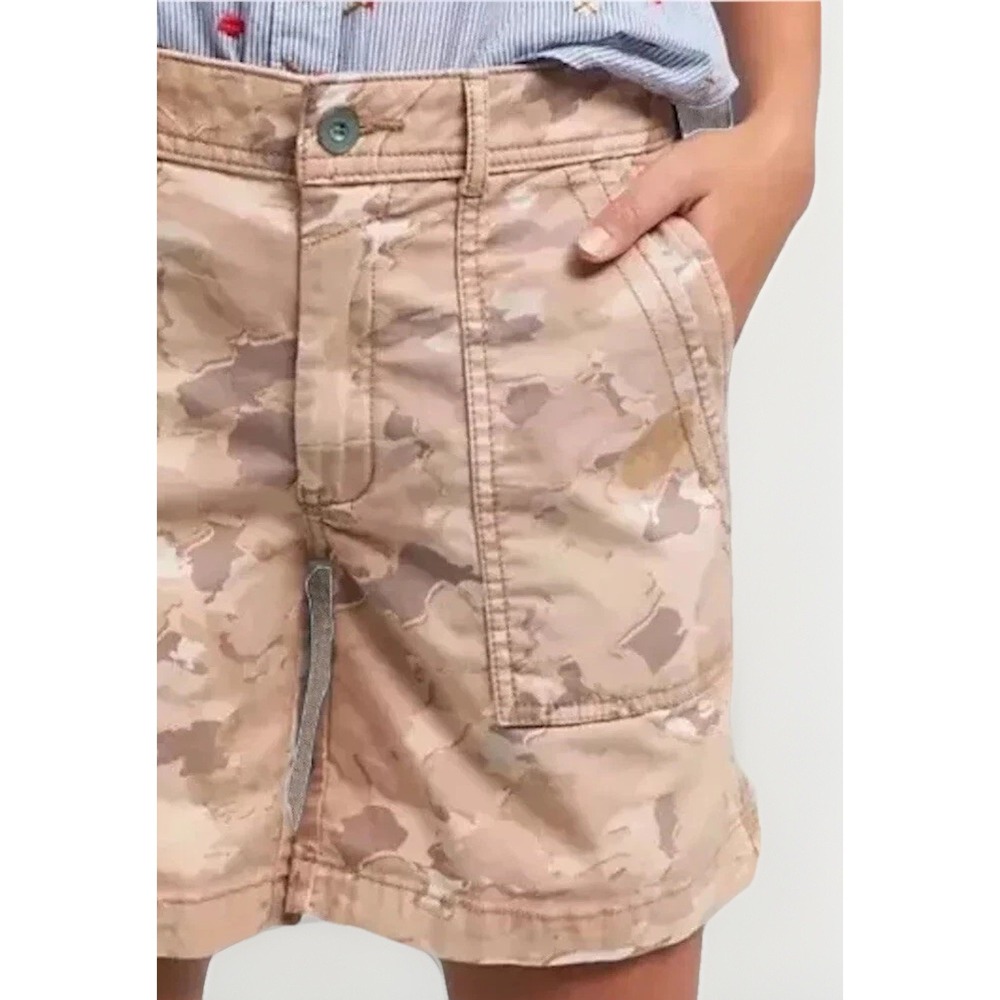 ANTHROPOLOGIE Wanderer Camo Shorts Cargo Camouflage Pockets ~ Size 26 EC